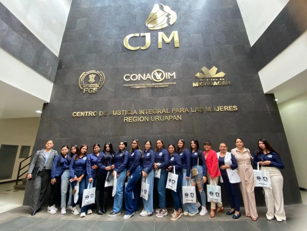 Recibe CJIM Uruapan visita de estudiantes de la licenciatura en Trabajo Social 